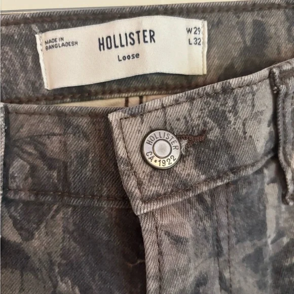 Hollister Men’s Camo Loose Jeans - size 29 w x 32 - Picture 6 of 8